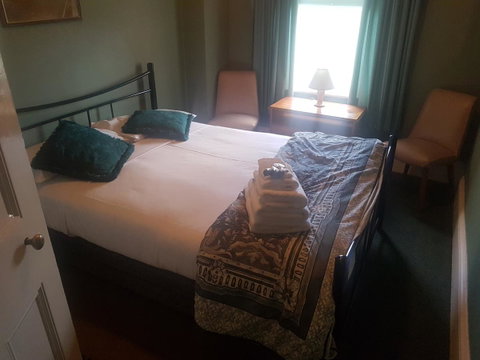 The Richmond Arms Hotel - Holiday Find 9