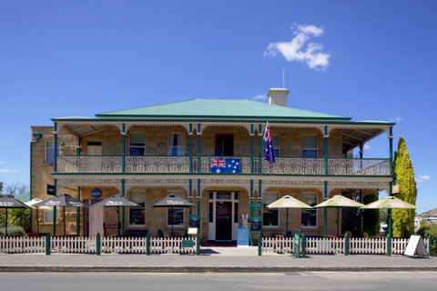 The Richmond Arms Hotel - Holiday Find 0