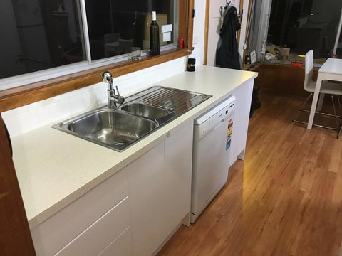 Summertime Cottage - Holiday Find 11