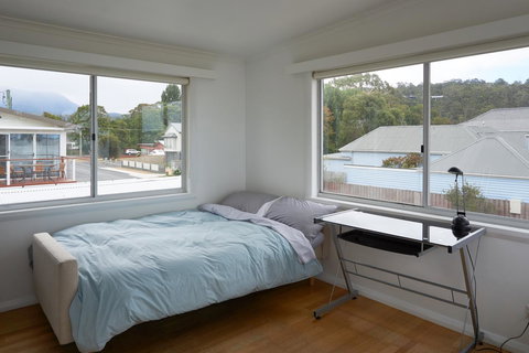 The Ultimate Beach House - Holiday Find 6