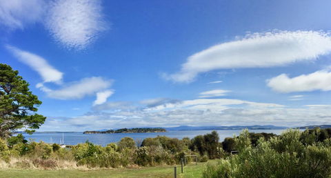 Manfield Seaside Bruny Island - Holiday Find 33