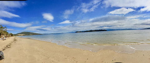 Manfield Seaside Bruny Island - Holiday Find 24