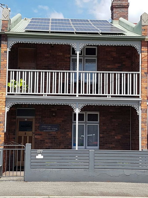 Two Up On York - Holiday Find 7