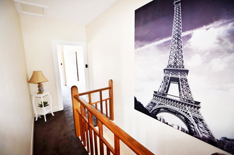 Two Up On York - Holiday Find 18