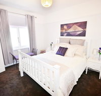 Two up on York - Holiday Find