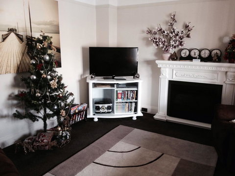 Two Up On York - Holiday Find 16