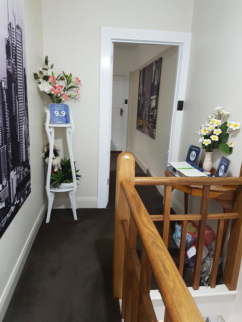 Two Up On York - Holiday Find 1