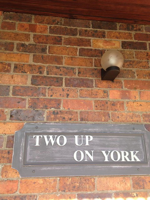Two Up On York - Holiday Find 31