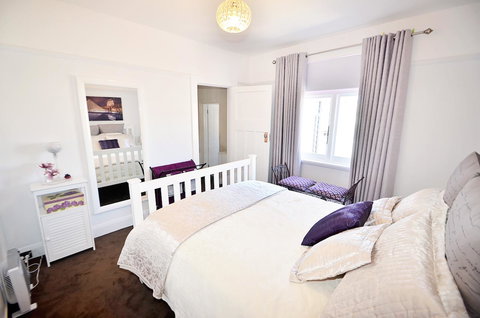 Two Up On York - Holiday Find 4