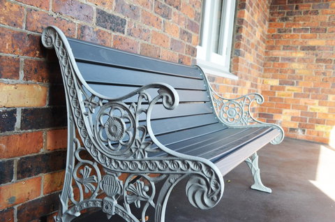 Two Up On York - Holiday Find 32