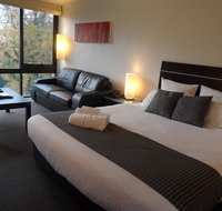 Commodore Regent - Holiday Find