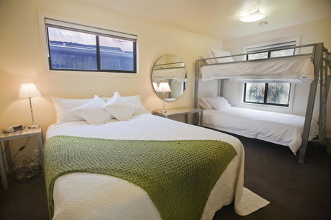 Tyenna River Cottages - Holiday Find 12