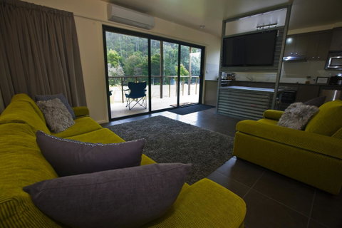 Tyenna River Cottages - Holiday Find 16
