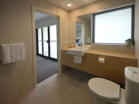 Kangaroo Bay Apartments - Holiday Find 8