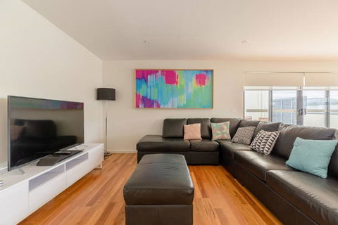 Kangaroo Bay Apartments - Holiday Find 31