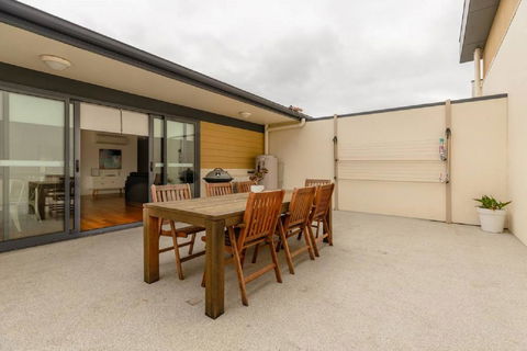 Kangaroo Bay Apartments - Holiday Find 21