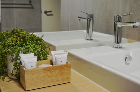 Kangaroo Bay Apartments - Holiday Find 16