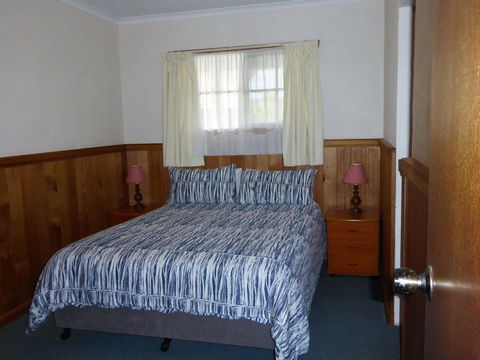 Platypus Park Country Retreat - Holiday Find 9