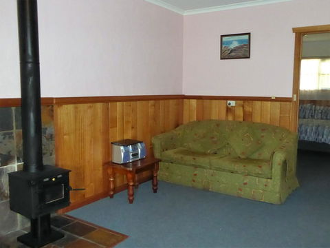 Platypus Park Country Retreat - Holiday Find 5