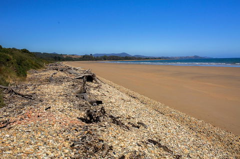 Amare Beachside Luxury - Holiday Find 25