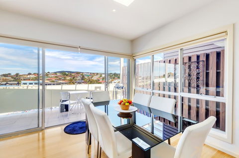 Bellerive Marina View Apartments NO 27 - Holiday Find 1