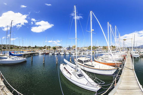 Bellerive Marina View Apartments NO 27 - Holiday Find 20