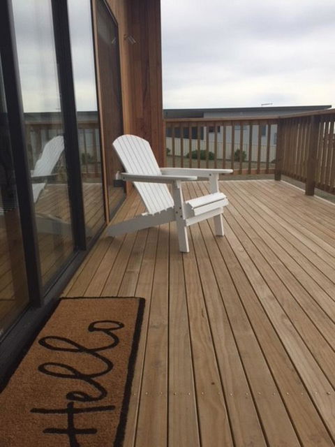 Beach House XIV - Holiday Find 15