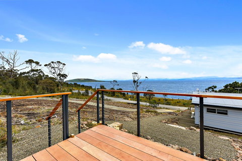 Chill Tasmania - Holiday Find 18