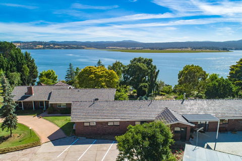 Tamar House - Holiday Find 4