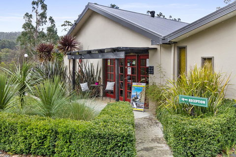 Oyster Cove Chalet - Holiday Find 13