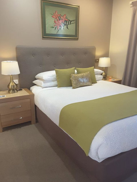 On The Terrace - Holiday Find 20