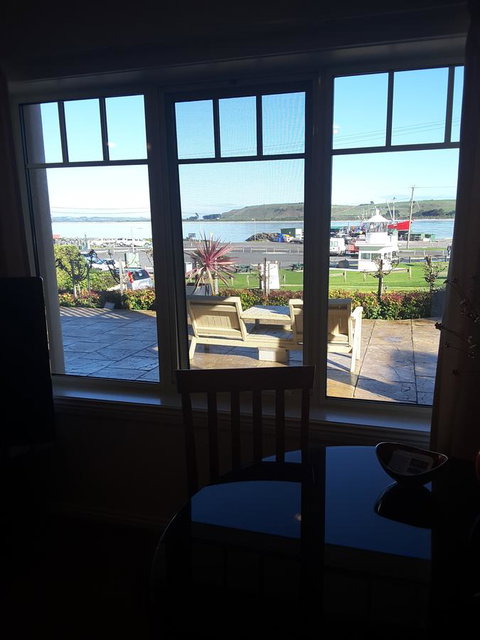 On The Terrace - Holiday Find 21