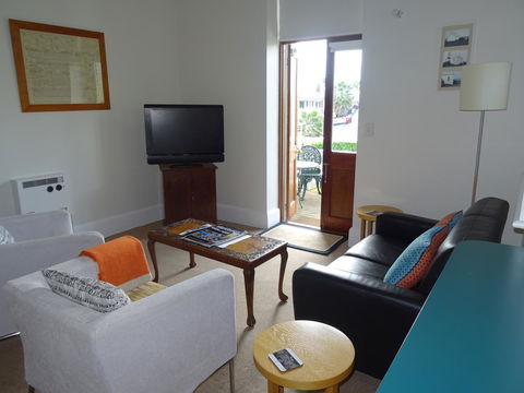 Highbury Apartments - Holiday Find 43