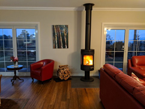 Mountain Blue Guest House - Holiday Find 7