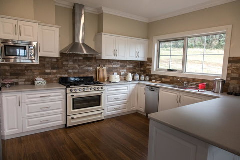 Mountain Blue Guest House - Holiday Find 18