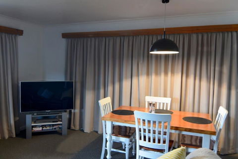 Beach Break Bicheno - Holiday Find 8