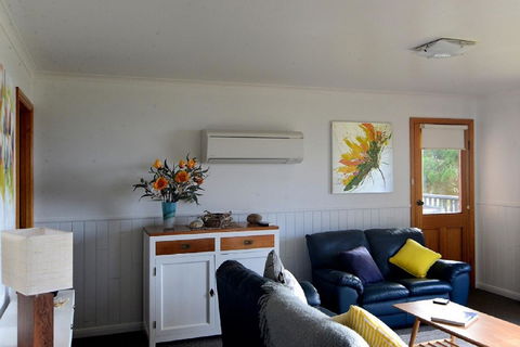 Beach Break Bicheno - Holiday Find 6