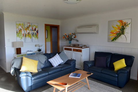 Beach Break Bicheno - Holiday Find 11