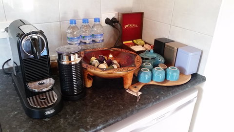 Four Seasons Waterfront Villas - Holiday Find 3