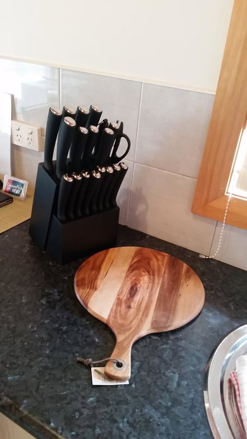 Four Seasons Waterfront Villas - Holiday Find 28