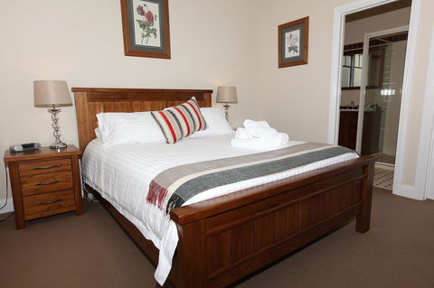House On The Hill Bed And Breakfast - Holiday Find 31