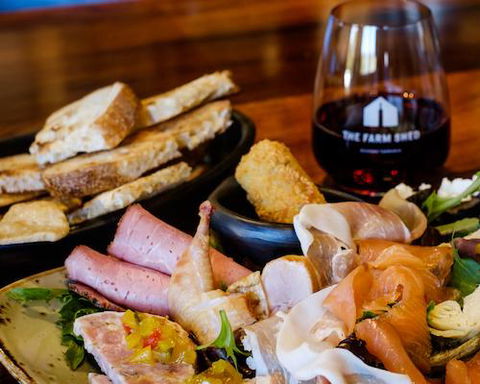 Cod Rock Point - Holiday Find 6