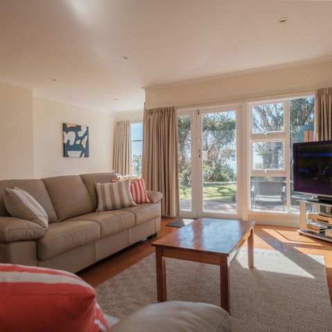 Cod Rock Point - Holiday Find 17