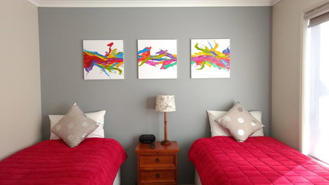 Hobart Villa - Holiday Find 9