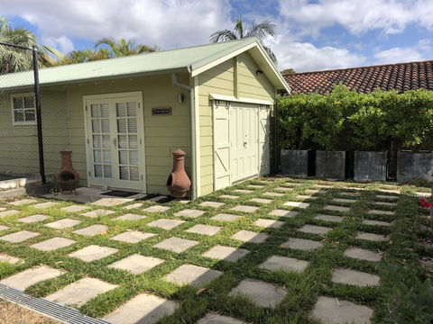 NEW: Tranquil Retreat -The Barn House Ingleside, Northern Beaches - Holiday Find 0