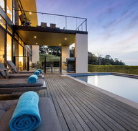 Newhaven Luxury family home with bay views large pool Jacuzzi tennis court playground - Holiday Find