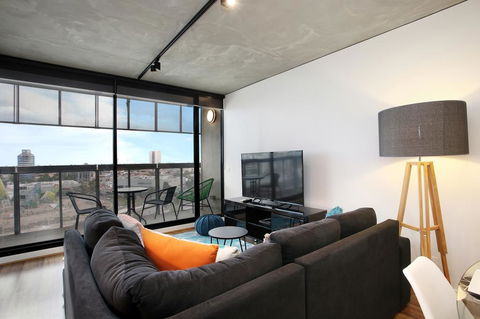 NGV Art Centre Retreat - StayCentral - Holiday Find 2