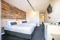Book Laverton Accommodation Vacations Holiday Find Holiday Find