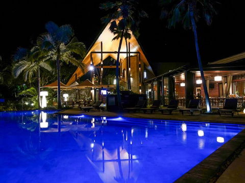 Niramaya Port Douglas Private Villas - Holiday Find 0