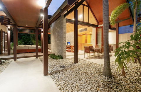 Niramaya Port Douglas Private Villas - Holiday Find 2
